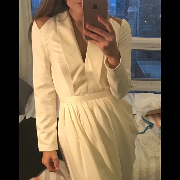 Elle zeitoune luxe white satin dress size AUS 6 (US size 4) - Picture 4 of 4